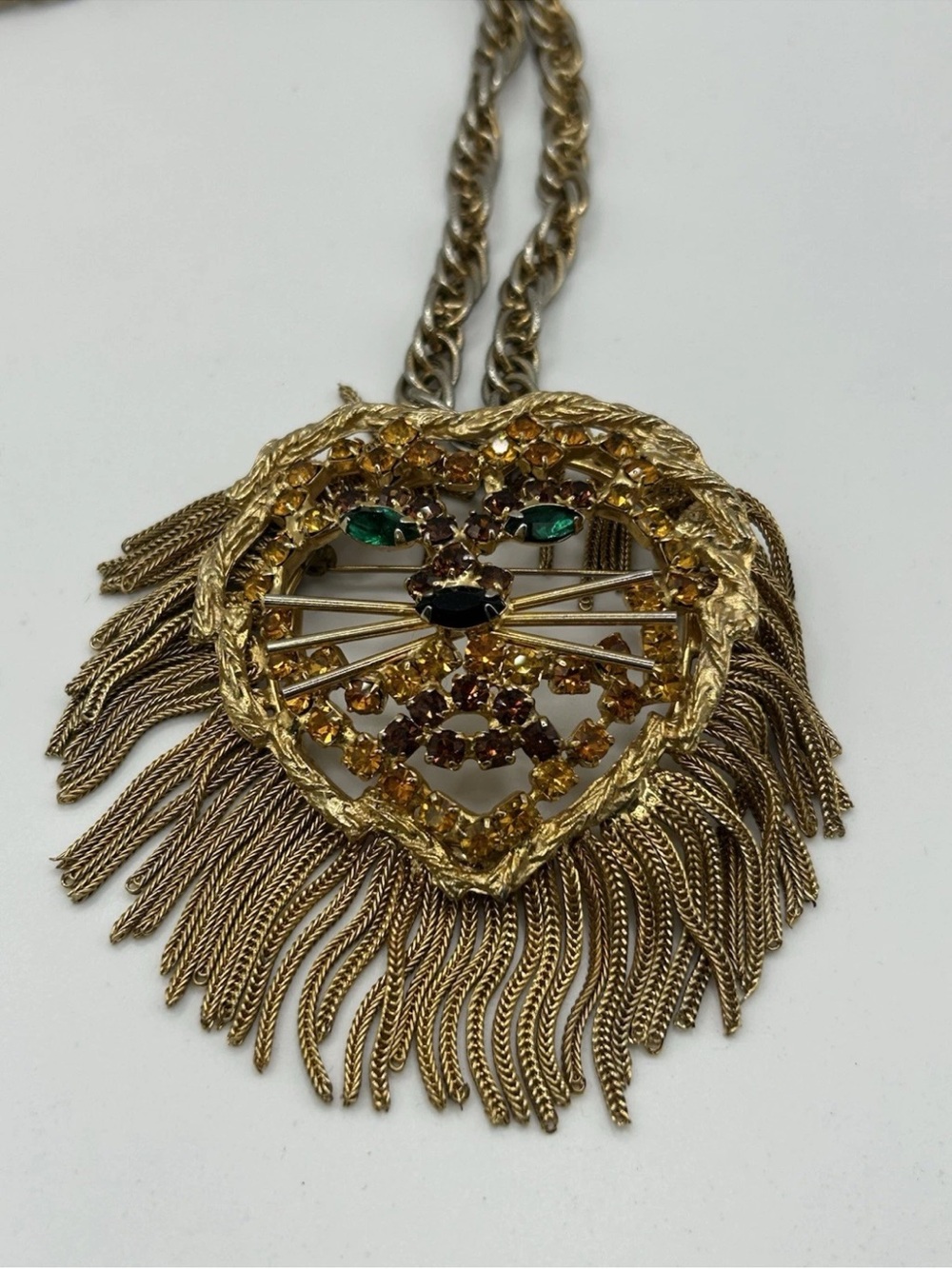 Dominique Gold-Tone lion’s head  brooch Necklace